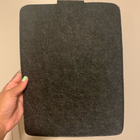 Laptop Bag - Picture 3 of 5